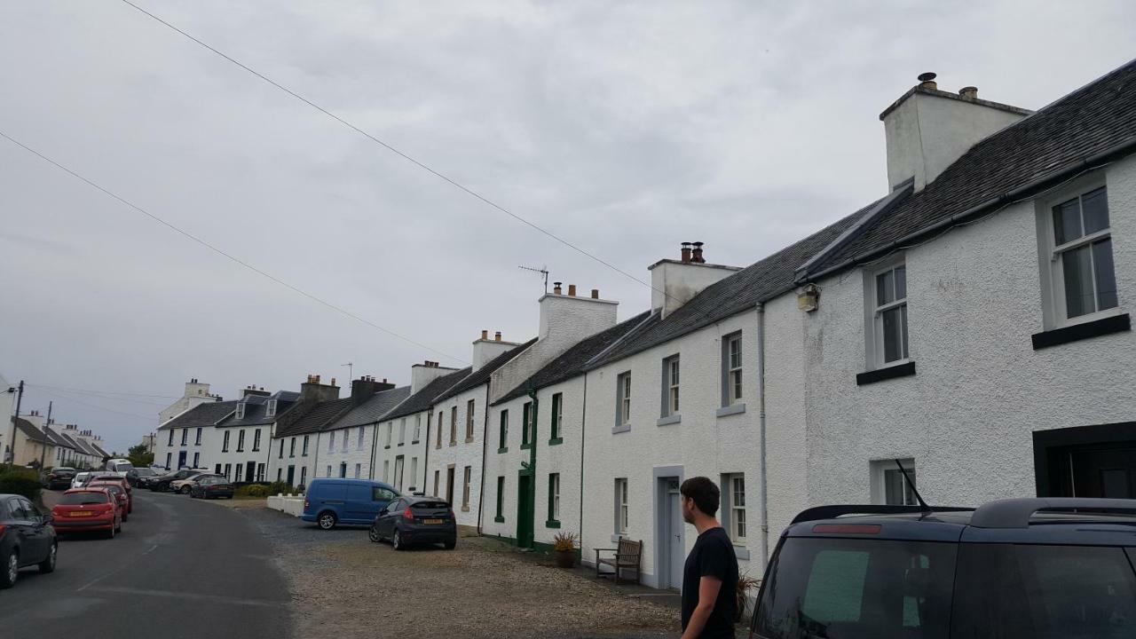Port Charlotte Youth Hostel Exterior photo